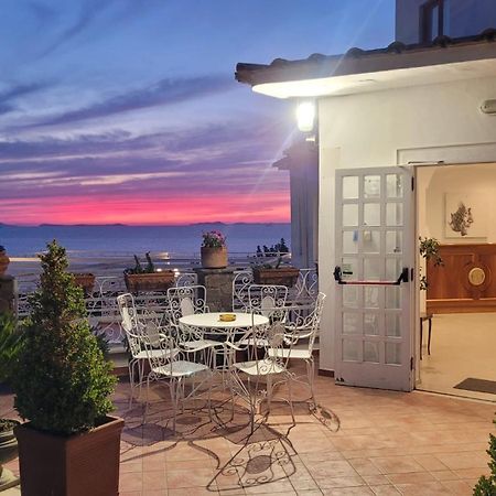 Hotel Dania Sorrento Luaran gambar