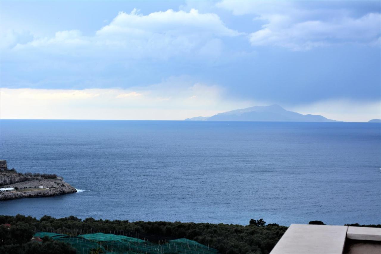 Hotel Dania Sorrento Luaran gambar